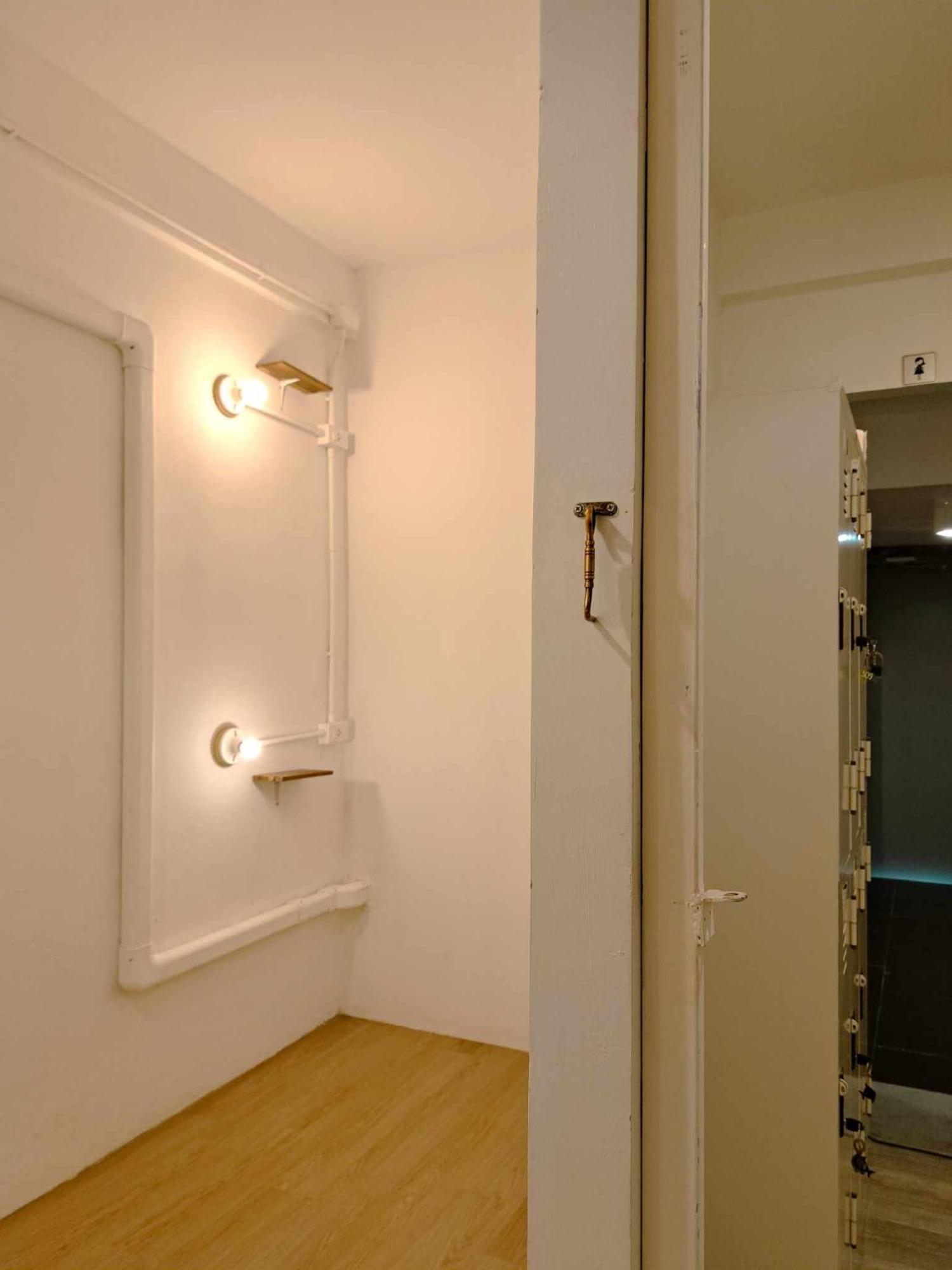 8 Sleeper Street Guesthouse Krabi Bagian luar foto
